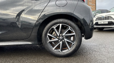 Toyota Yaris 1.5 Hybrid Design 5dr CVT Hybrid Hatchback